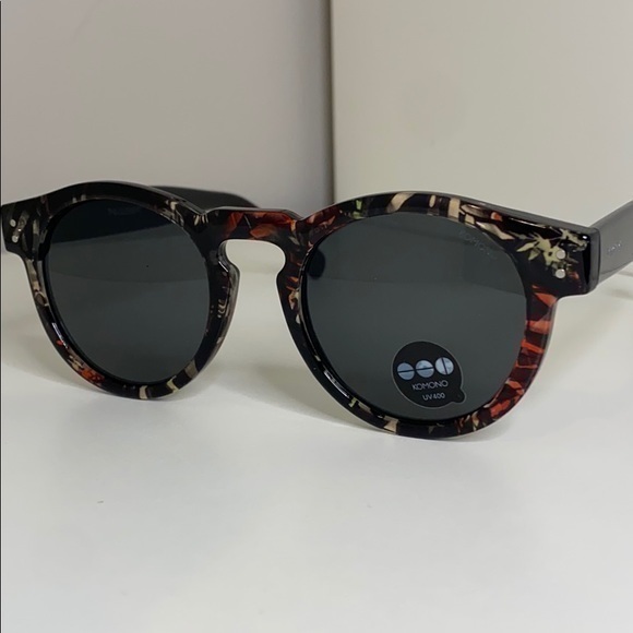 Komono Clement Fern Sunglasses Round Frame NEW - Picture 4 of 16